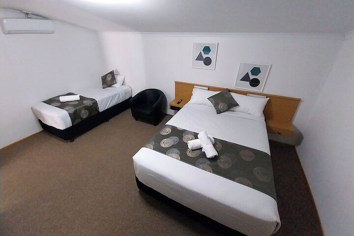Room 22 of 60