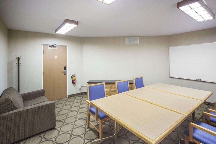 Meeting 28 of 33