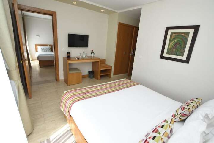 Room 12 of 60