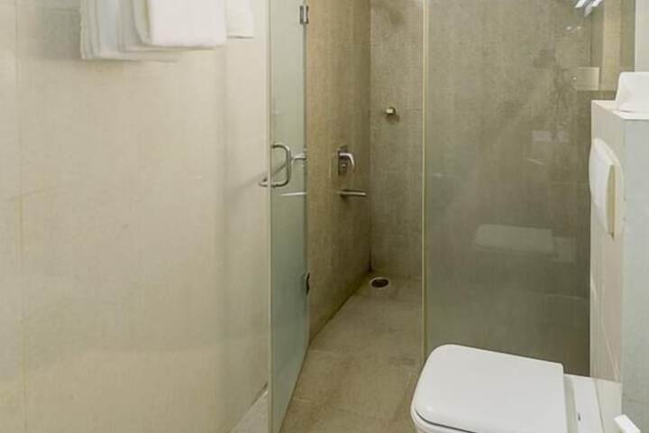 Room 20 of 26