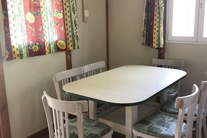 Room 21 of 64