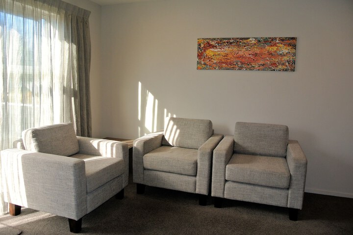 Room 15 of 33