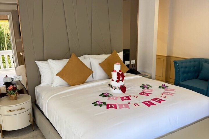 Room 35 of 171