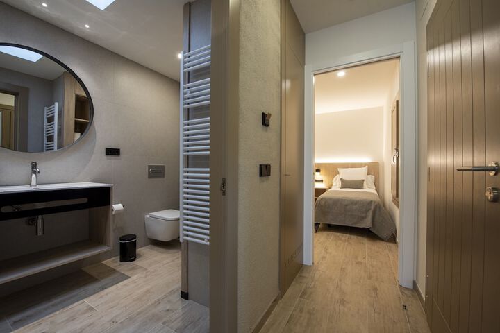 Room 28 of 88