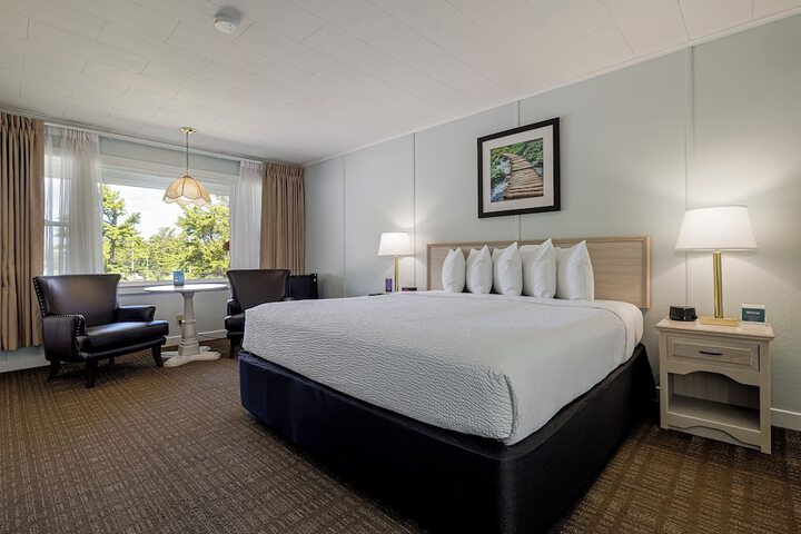Room 14 of 27