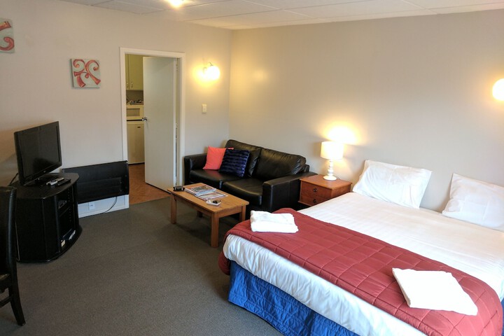 Room 5 of 52