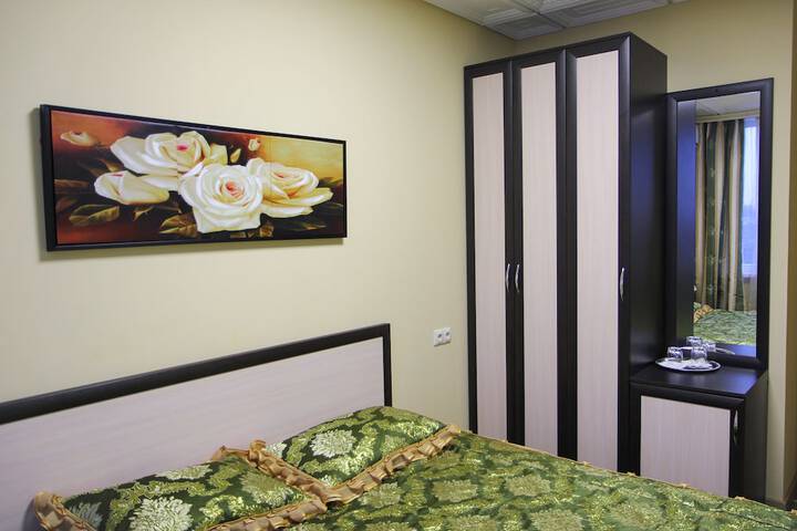 Room 16 of 22