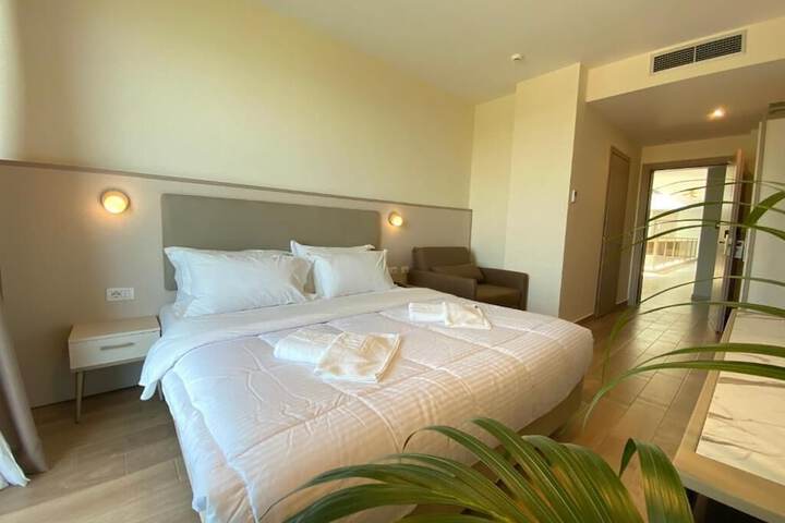 Room 20 of 87