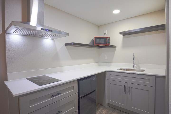 1 King Bed with Kitchenette (5 of 68)