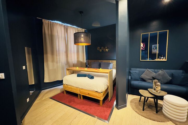 Room 21 of 51