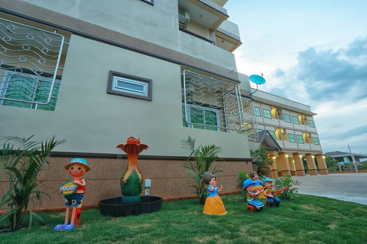 Childrens Activities 13 of 18