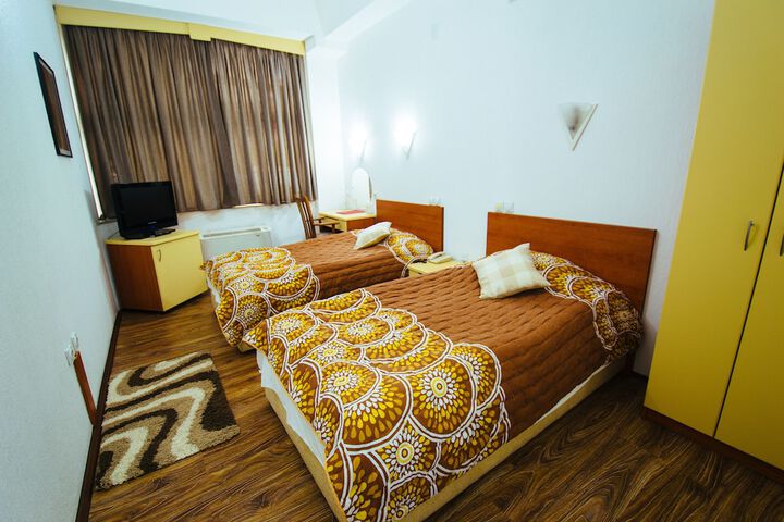 Room 18 of 61