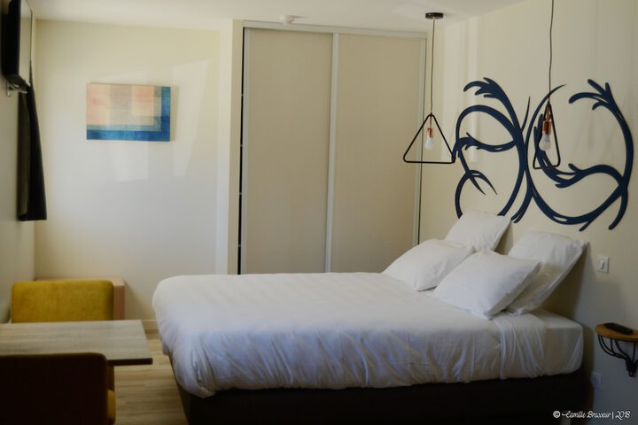 Room 7 of 44
