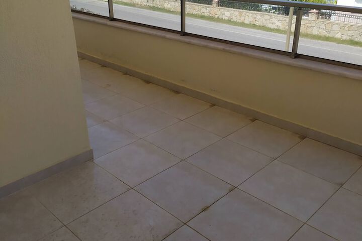 Room 18 of 48