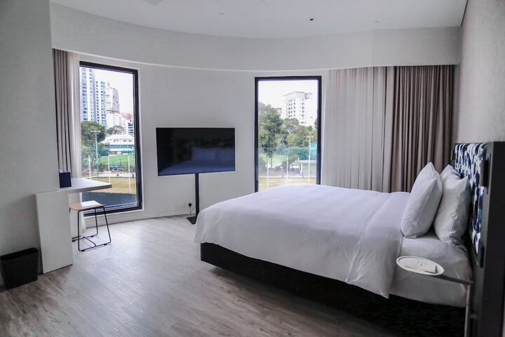 Room 25 of 78
