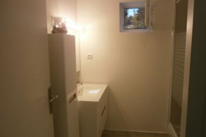 Room 4 of 21