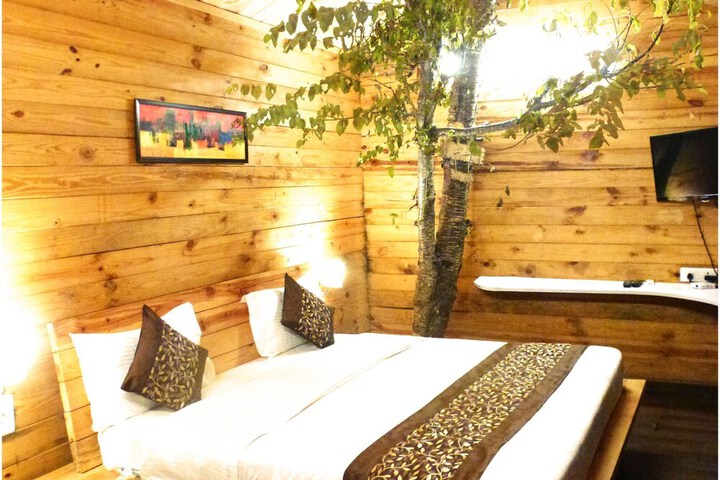Room 2 of 22