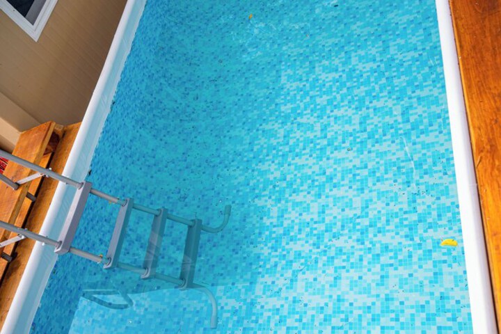 Pool 64 of 74