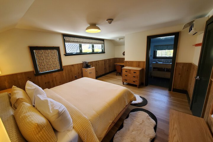 Deluxe Suite (9 of 15)