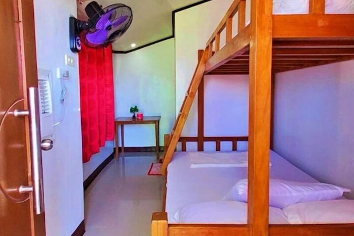 Room 7 of 57