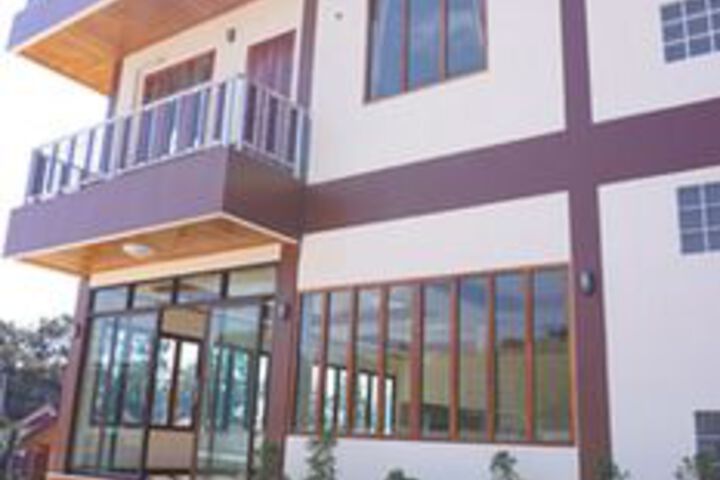 Hotel 12 of 39