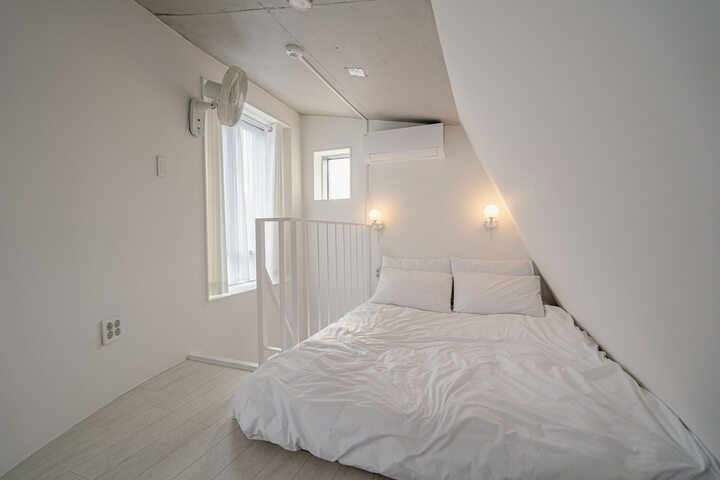 Room 41 of 96