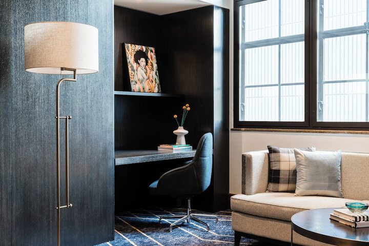 Room 32 of 108