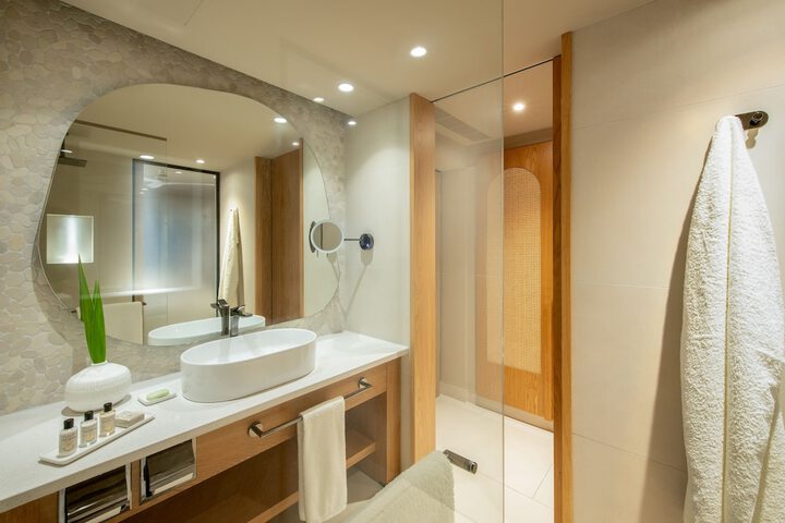 Bath Interior