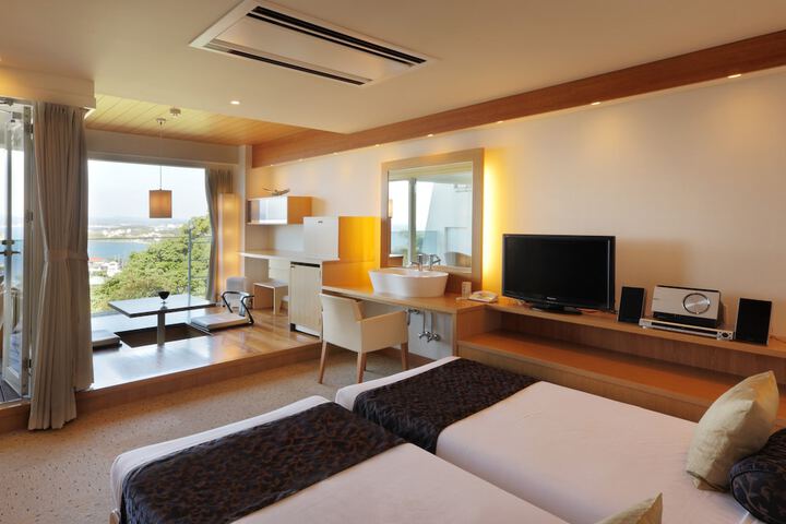 Room 3 of 14