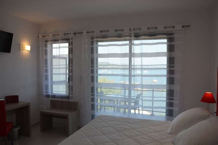 Room 12 of 53