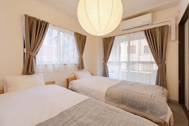 Room 34 of 80
