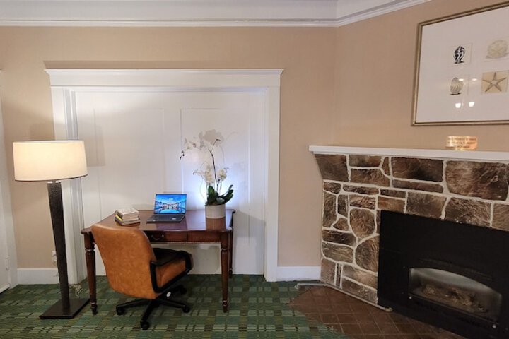Room 16 of 58