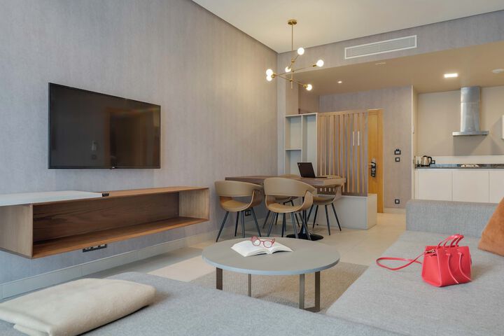 Room 22 of 39