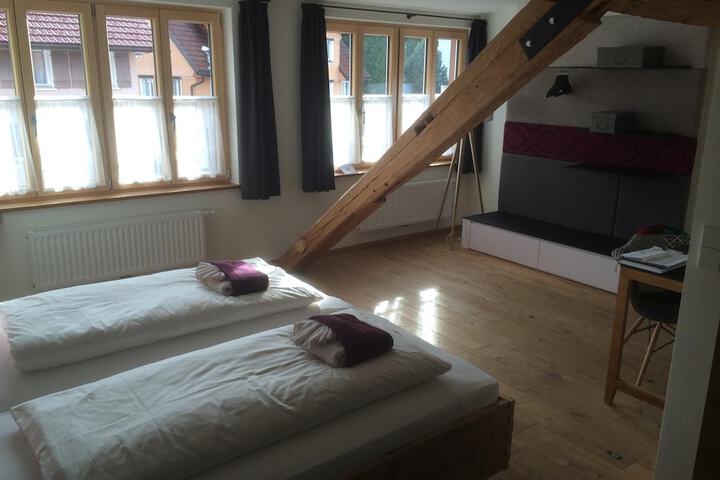 Room 30 of 63