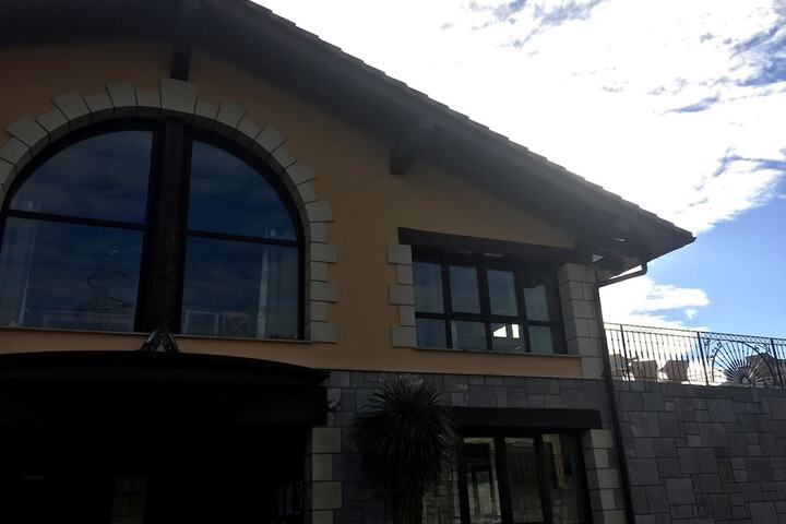 Hotel 2 of 32