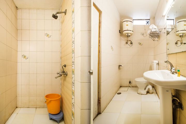 Room 14 of 14