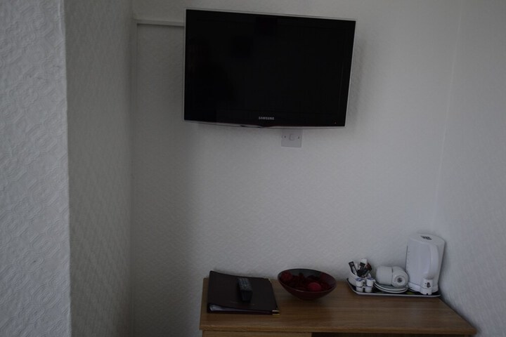 Room 37 of 58