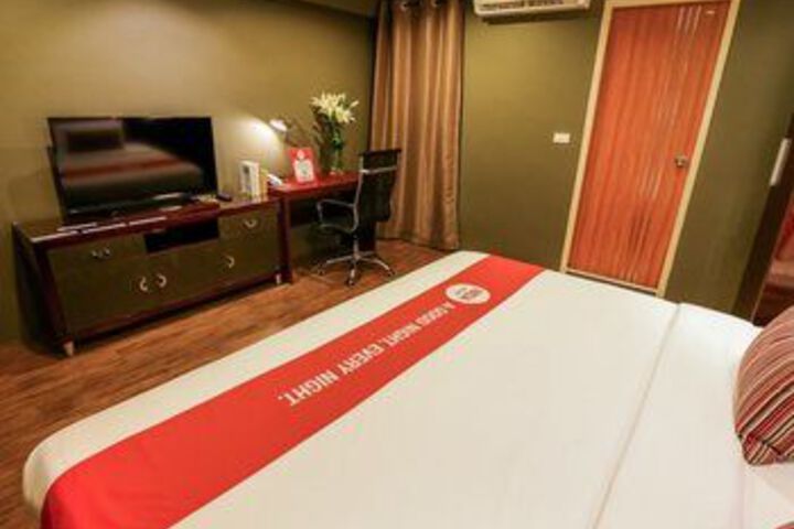 Room 59 of 100