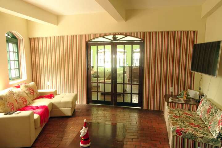 Hotel 8 of 72