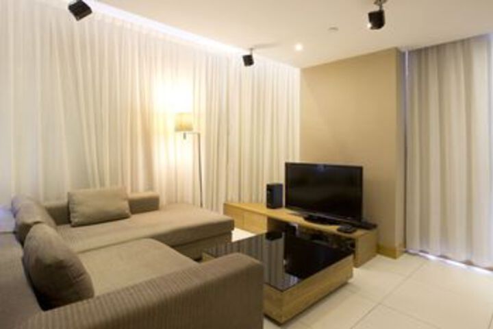 Room 44 of 53