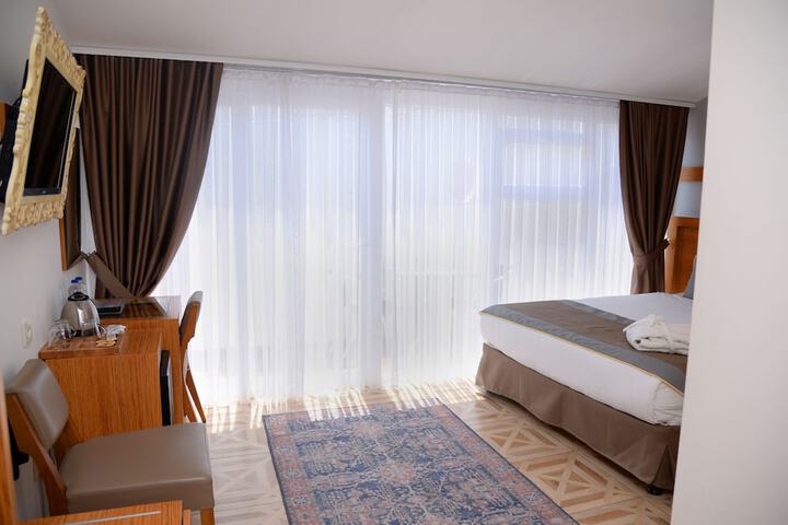 Room 34 of 70