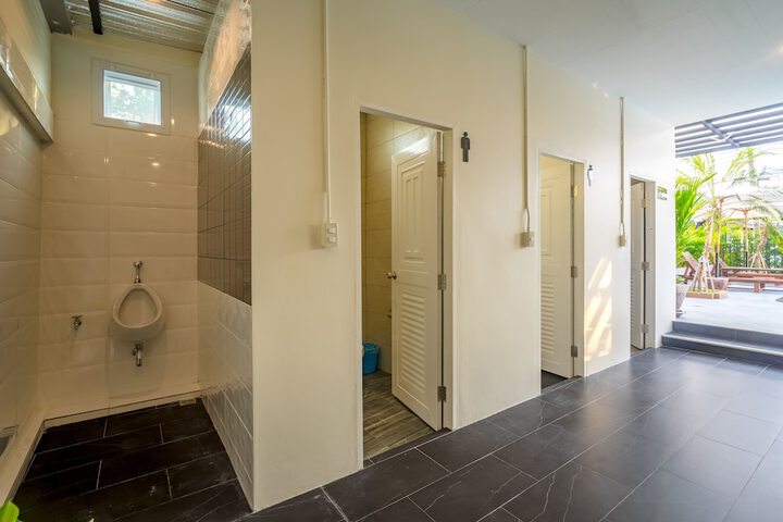 Room 30 of 51