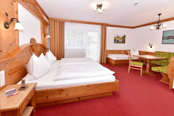 Room 16 of 61