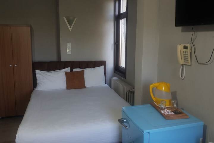 Room 31 of 91