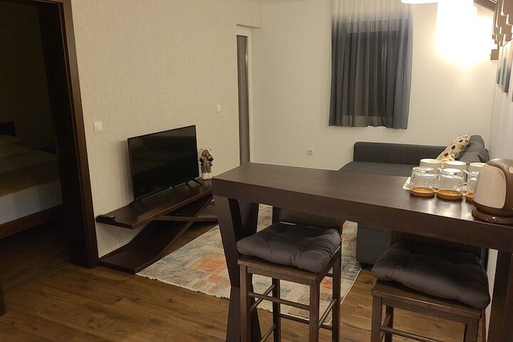 Room 19 of 40