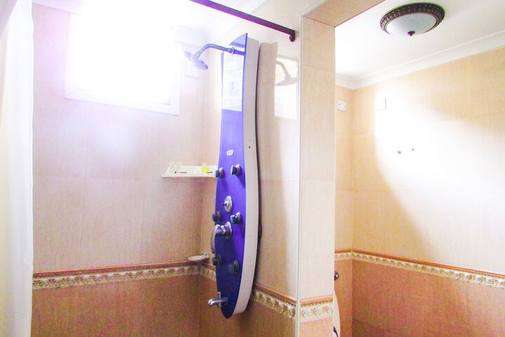 Room 23 of 54
