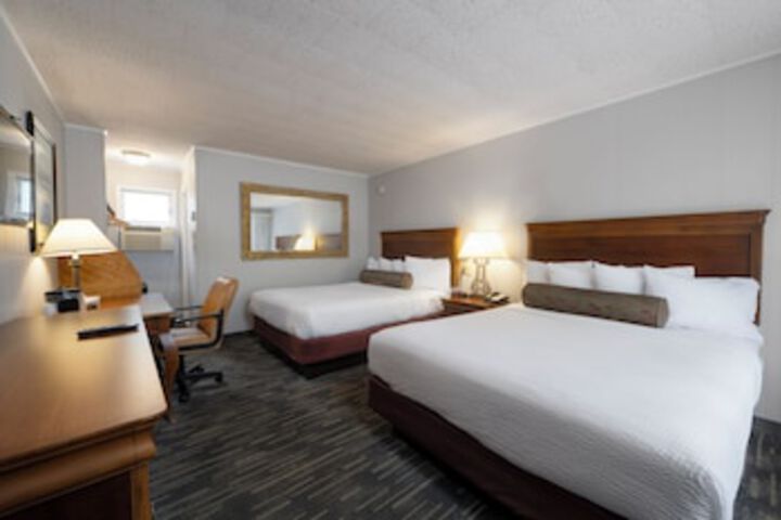 Room 142 of 549
