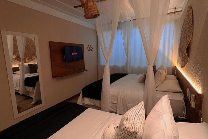 Room 18 of 189