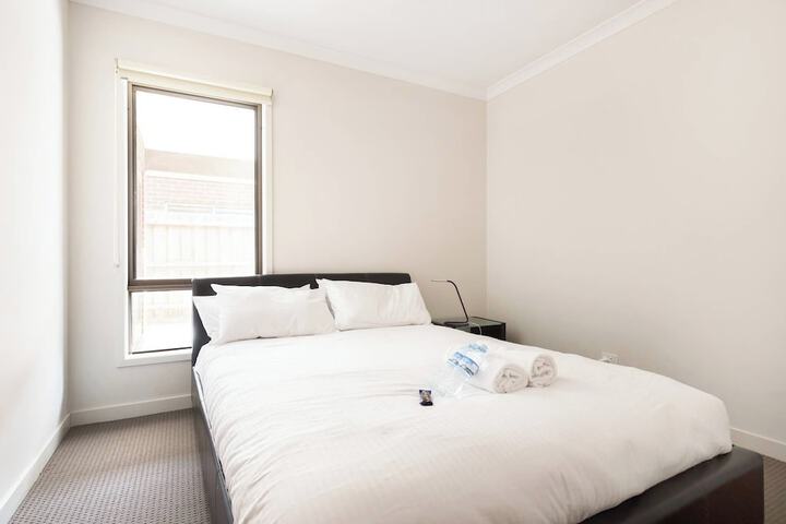 Room 11 of 41