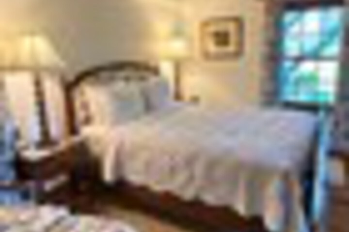 Room 41 of 285